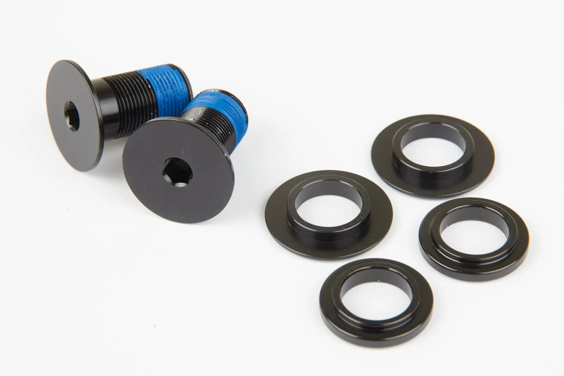 Myst 2011-2013 Push Link Bolt pair
