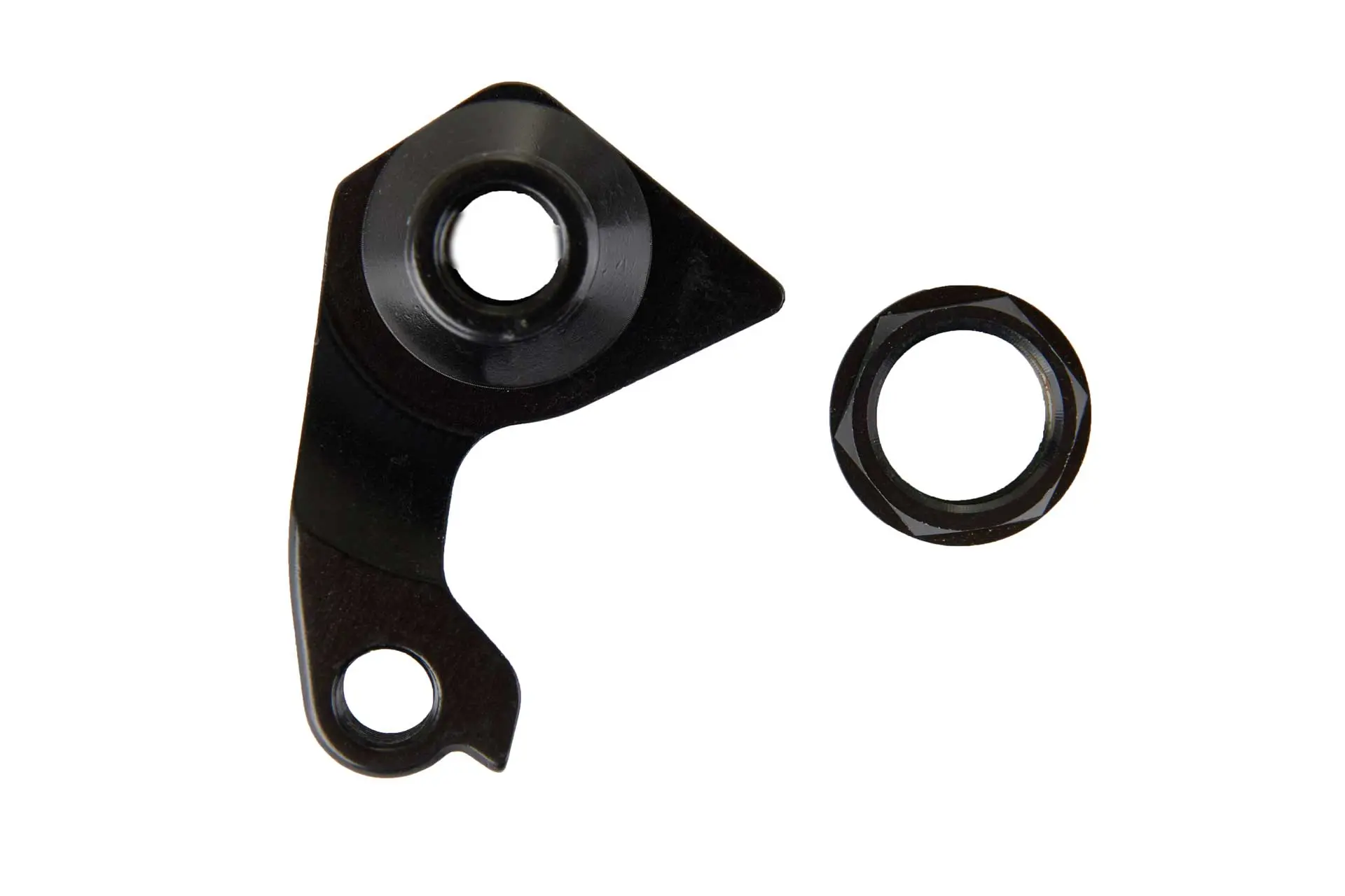 Saracen Hanger 28